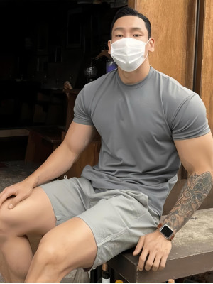 韓國🇰🇷健身族不可以錯過這件!!圓領吸汗彈力健身機能短袖『韓國連線』