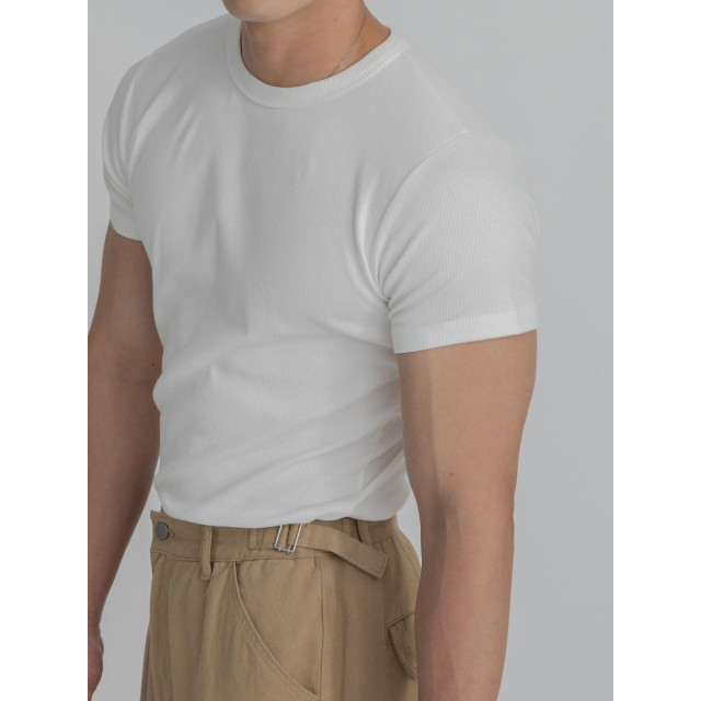 韓國🇰🇷黑白兩色基本款顯壯螺紋貼身短袖『韓國連線』