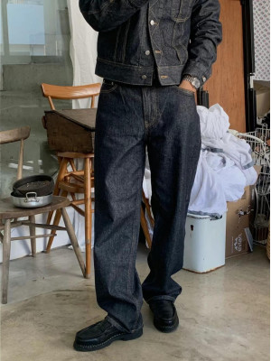 韓國🇰🇷經典款熱銷牛仔褲回歸嘍!!重工水洗直筒丹寧褲『韓國連線』