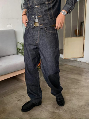 韓國🇰🇷經典款熱銷牛仔褲回歸嘍!!重工水洗直筒丹寧褲『韓國連線』