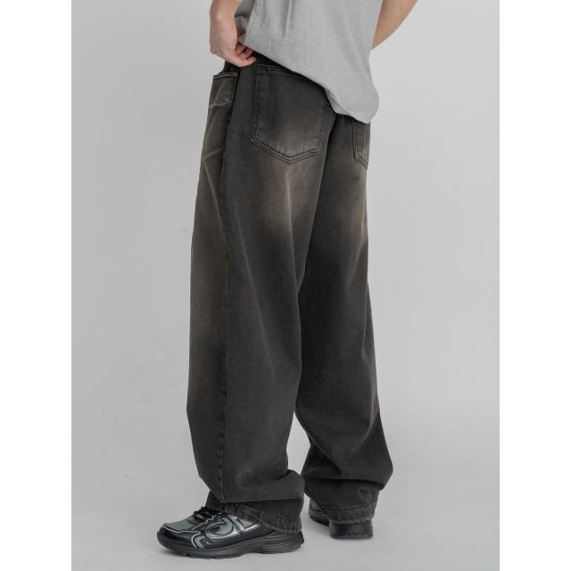 韓國🇰🇷『1+1』圓領肩線條印花短袖+寬鬆折痕線條丹寧寬褲『韓國連線』