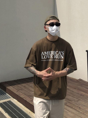 韓國🇰🇷簡約但看起來不簡單的落肩圓領短袖『韓國連線』