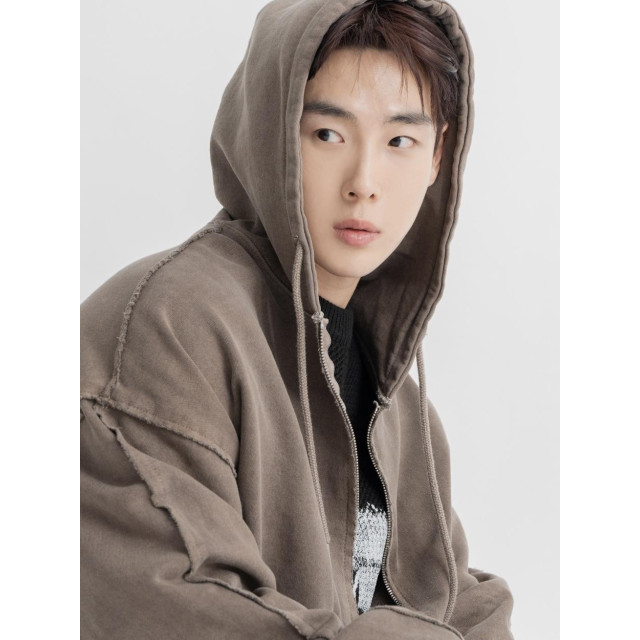 韓國🇰🇷復古水洗毛邊拼接線連帽外套『韓國連線』