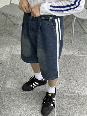韓國🇰🇷春夏帥氣毫不費力!排釦側線條重磅單寧短褲『韓國連線』