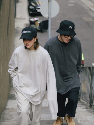 韓國情侶百搭熱賣款!寬鬆落肩棉質長袖『韓國連線』