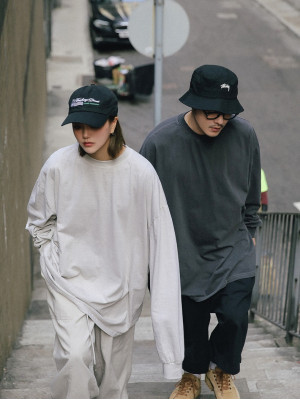 韓國情侶百搭熱賣款!寬鬆落肩棉質長袖『韓國連線』