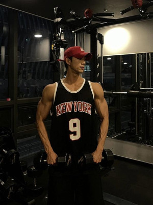 韓國🇰🇷今年夏天不可缺少的街頭感潮流運動背心『韓國連線』