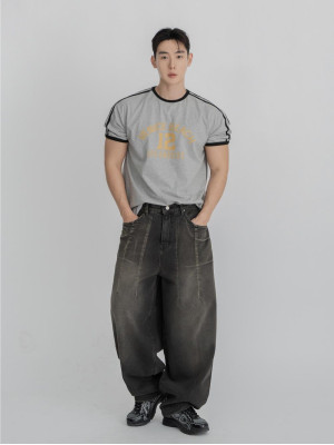 韓國🇰🇷『1+1』圓領肩線條印花短袖+寬鬆折痕線條丹寧寬褲『韓國連線』