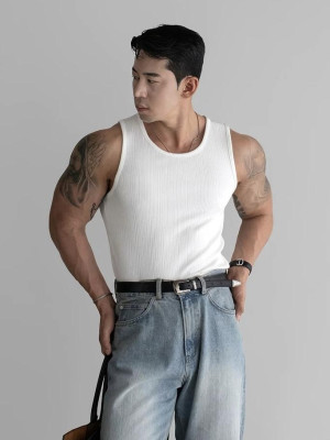 韓國🇰🇷一年四季都需要基本款打低背心!!薄款紋理修身彈性背心『韓國連線』