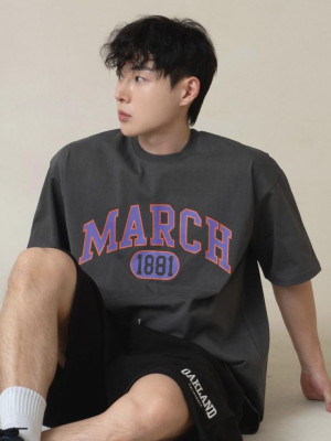 韓國🇰🇷今年想當韓國歐爸不可以錯過這件!!寬鬆落肩FEBRUARY短袖『韓國連線』