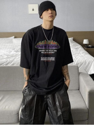 韓國🇰🇷喜歡穿深色系不可以錯過!NEWYORK火焰印花圓領短袖『韓國連線』