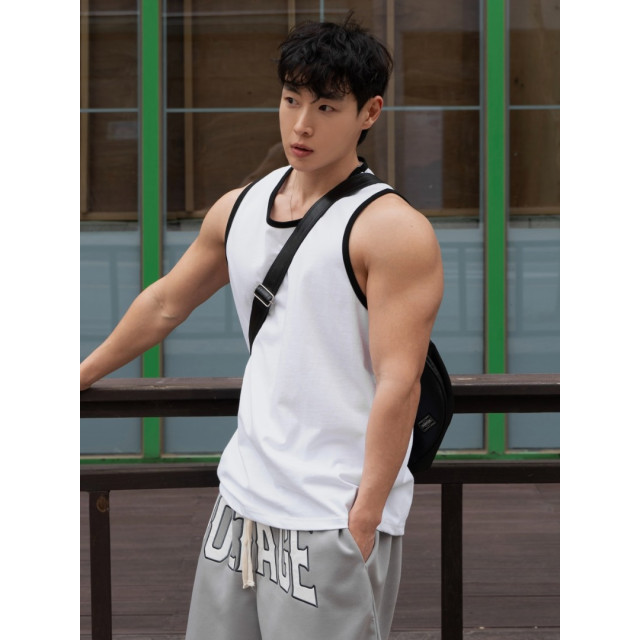 韓國🇰🇷簡約黑白拼接線無袖背心『韓國連線』