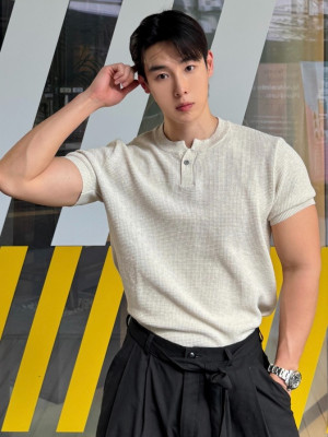 韓國🇰🇷3size單扣亨利領針織短袖『韓國連線』