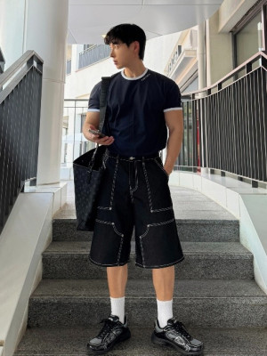 韓國🇰🇷重工過膝拼接線丹寧短褲『韓國連線』