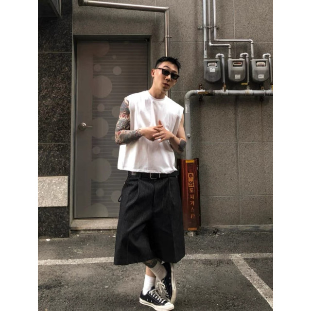 韓國🇰🇷直紋縫標丹寧短褲『韓國連線』