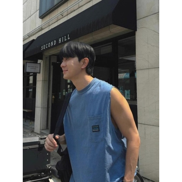 韓國🇰🇷簡約單口袋無袖背心『韓國連線』