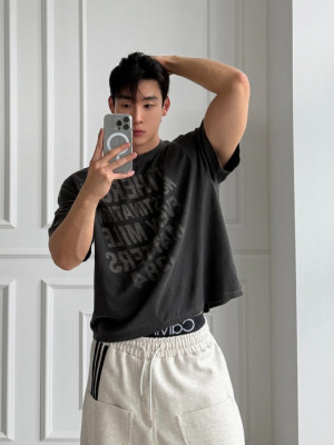 韓國🇰🇷寬鬆字母印花短版上衣『韓國連線』