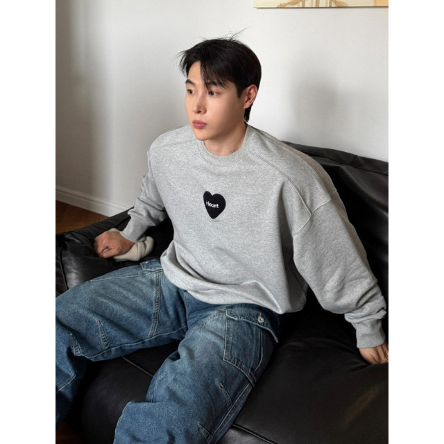 韓國🇰🇷heart立體毛絨大學T『韓國連線』