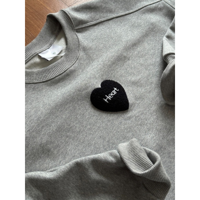 韓國🇰🇷heart立體毛絨大學T『韓國連線』